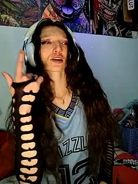 Lucy cole online show from 12-25-24, 02:25