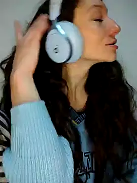 Lucy cole online show from 01-08-25, 06:52