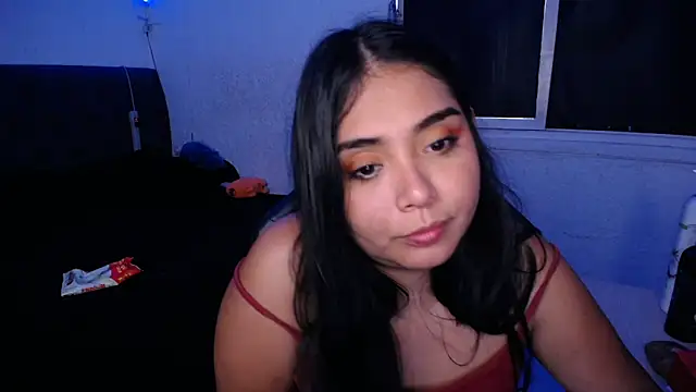 Snapshot of heetsah chatting on 01-13-25, 10:35 heetsah online show from 01-13-25, 10:35