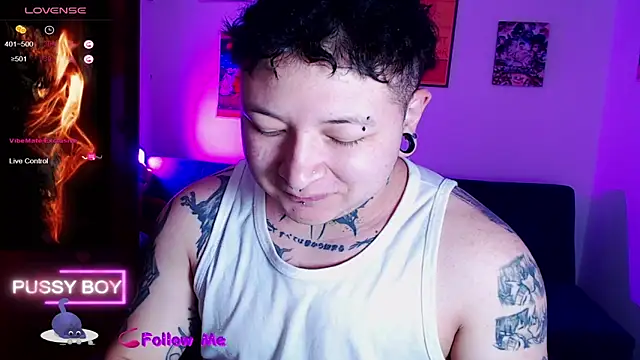 Snapshot of princeFtm chatting on 09-14-25, 02:27 princeFtm online show from 09-14-25, 02:27