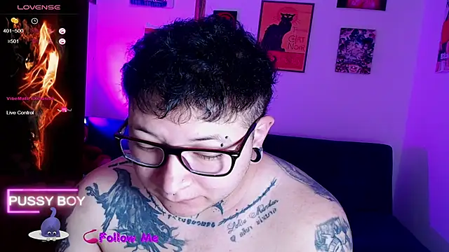 Snapshot of princeFtm chatting on 09-15-25, 02:39 princeFtm online show from 09-15-25, 02:39