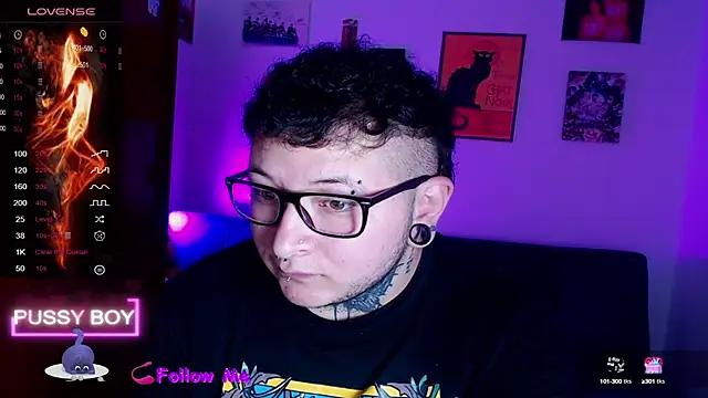 Snapshot of princeFtm chatting on 09-23-25, 06:00 princeFtm online show from 09-23-25, 06:00