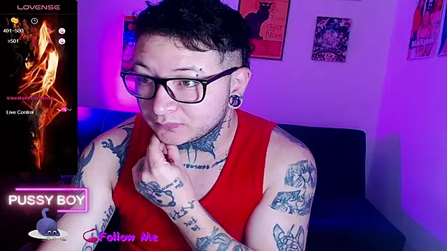 Snapshot of princeFtm chatting on 09-24-25, 01:58 princeFtm online show from 09-24-25, 01:58