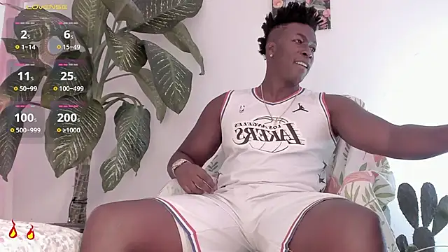 Snapshot of michaell_james7 chatting on 02-05-26, 06:34 michaell james7 online show from 02-05-26, 06:34