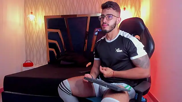 Liam Kleiin online show from 02-10-26, 11:36