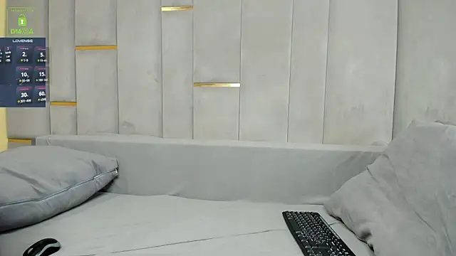 BrandonNorris online show from 11-08-25, 04:12