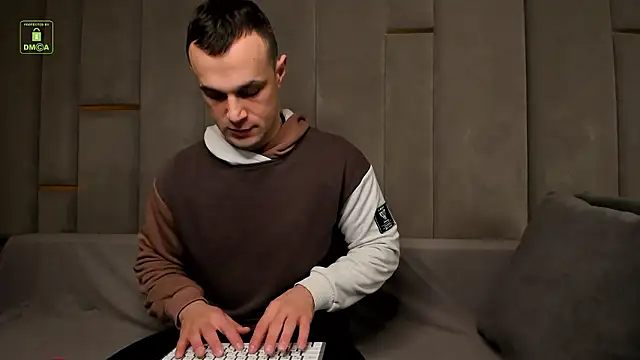 BrandonNorris online show from 01-09-26, 04:26