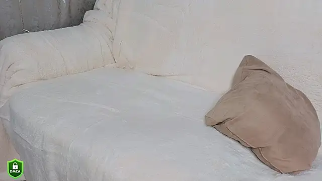 Snapshot of Baby_stasya chatting on 01-09-26, 06:38 Baby stasya online show from 01-09-26, 06:38