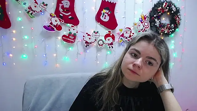 TinaRedly online show from 12-17-24, 03:50