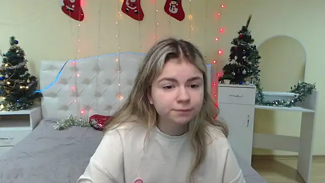 TinaRedly online show from 12-28-24, 02:42