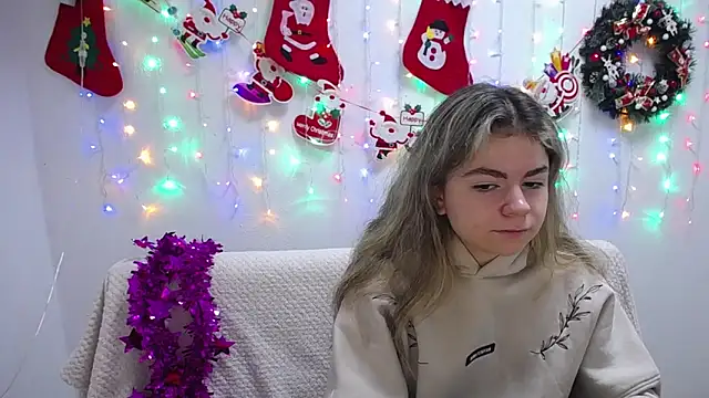 TinaRedly online show from 12-29-24, 06:35