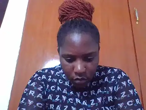 Whimsicalwillow online show from 02-26-25, 12:38