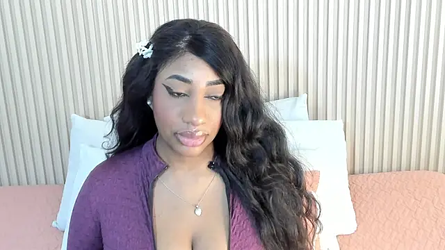 Snapshot of charlottebrowns_ chatting on 11-07-25, 12:16 charlottebrowns online show from 11-07-25, 12:16