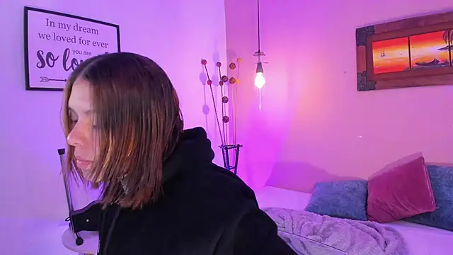 ArianaBaker online show from 03-10-25, 12:26