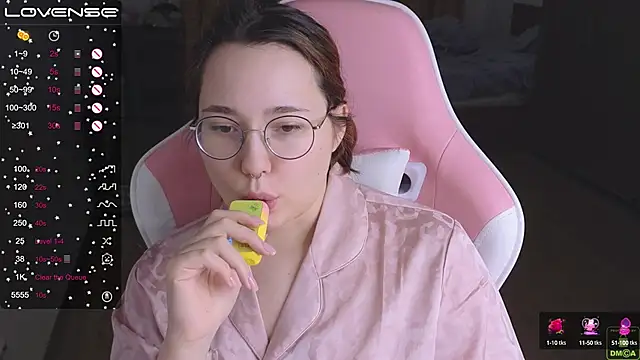 Airyhill online show from 12-08-24, 05:33