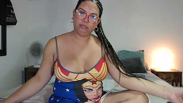 Snapshot of flowerdirtty chatting on 11-23-25, 02:33 flowerdirtty online show from 11-23-25, 02:33