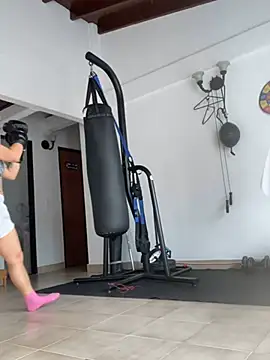 yandracelisofficial online show from 12-16-24, 08:37