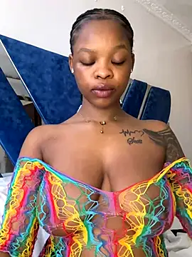 Snapshot of SexxyLunar chatting on 11-01-25, 06:48 SexxyLunar online show from 11-01-25, 06:48