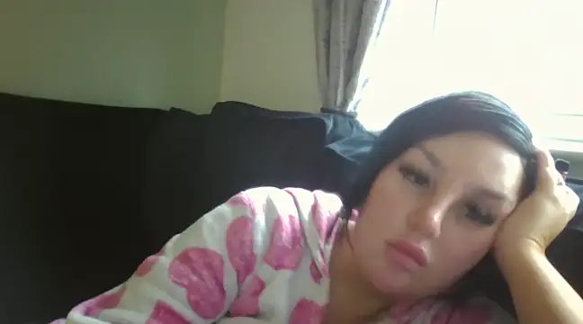 Snapshot of magical_mia chatting on 02-11-25, 02:57 magical mia online show from 02-11-25, 02:57