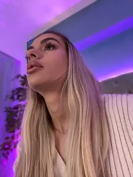 HaileyMadow online show from 11-23-25, 07:52