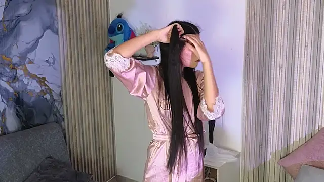 LissaWiild online show from 10-27-25, 01:26