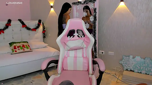 miagomezweb1 online show from 12-09-24, 01:55