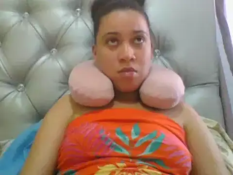 Snapshot of the_geisha_2021k chatting on 02-01-25, 04:11 the geisha 2021k online show from 02-01-25, 04:11