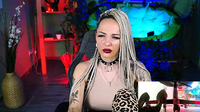 MonicaMaxwel online show from 02-04-25, 02:21