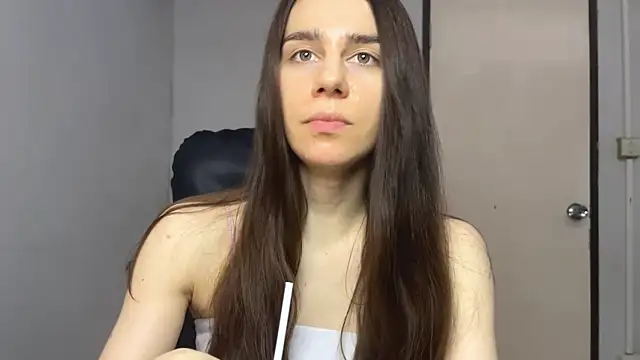 SassyJessi online show from 10-19-25, 04:13