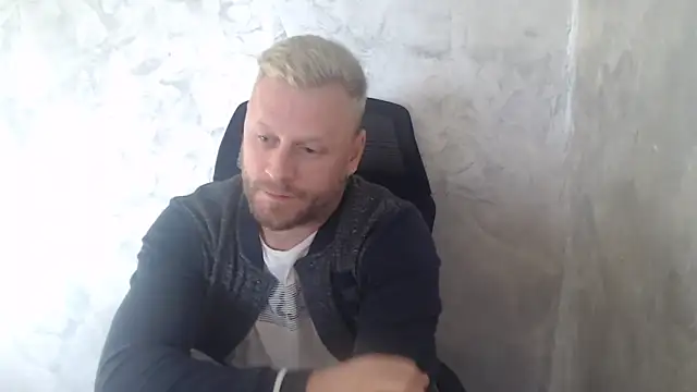 Snapshot of ANGELALEXYNO2024 chatting on 12-16-25, 11:04 ANGELALEXYNO2024 online show from 12-16-25, 11:04