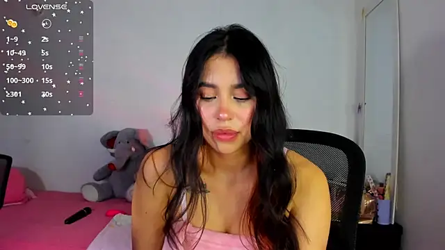 Snapshot of youpinkgirl_ chatting on 03-22-25, 04:56 youpinkgirl online show from 03-22-25, 04:56