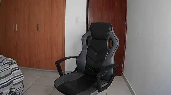 modexusparty1 online show from 01-06-25, 08:07