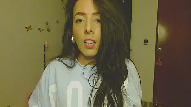 ella peck online show from 12-16-25, 05:01