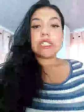 Sophie-hatter online show from 10-23-25, 03:00