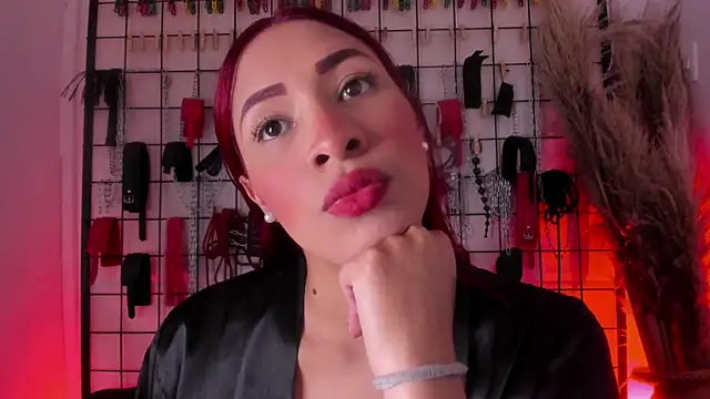 charrlotte quinn online show from 10-12-25, 08:52