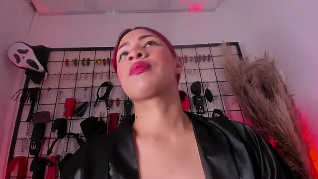 charrlotte quinn online show from 11-12-25, 02:50