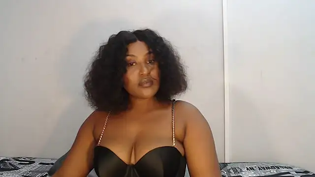 yummydoll97 online show from 01-05-26, 06:22