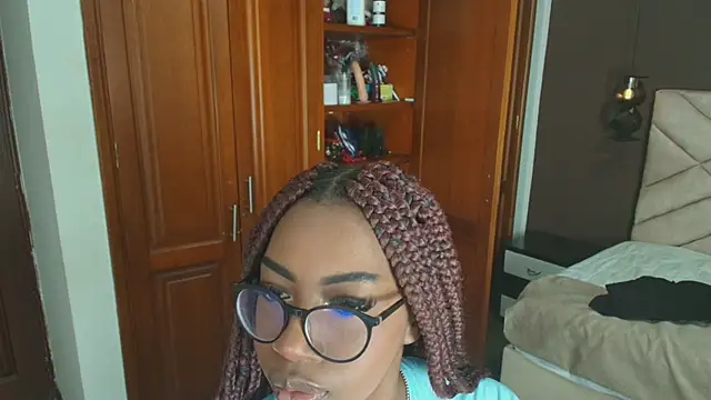 Raquel jones online show from 01-27-25, 11:54