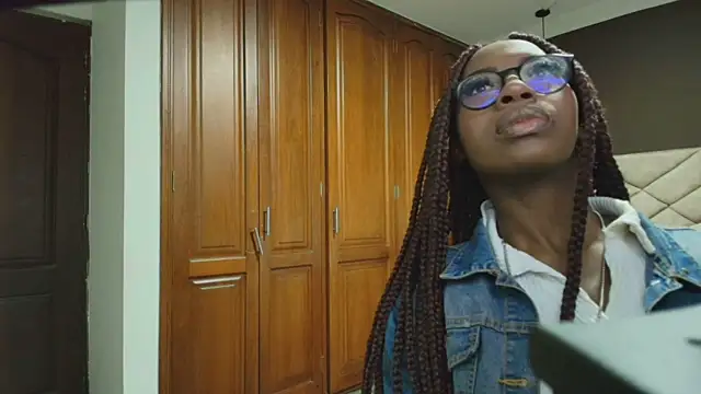 Raquel jones online show from 01-28-25, 11:38