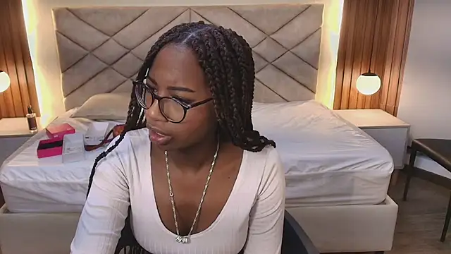 Raquel jones online show from 04-16-26, 12:06