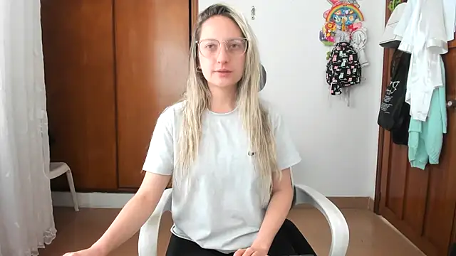 Adele johnsonn1 online show from 10-15-25, 03:01