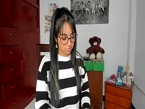 Snapshot of Isabellaa22_1 chatting on 12-12-24, 06:31 Isabellaa22 1 online show from 12-12-24, 06:31