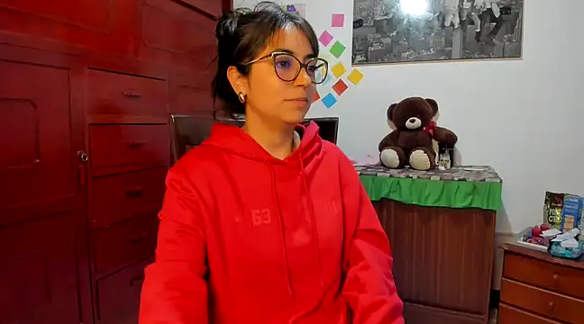 Snapshot of Isabellaa22_1 chatting on 01-17-25, 02:18 Isabellaa22 1 online show from 01-17-25, 02:18