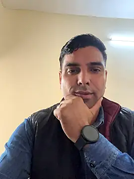 bull 4hottie online show from 11-28-25, 05:21