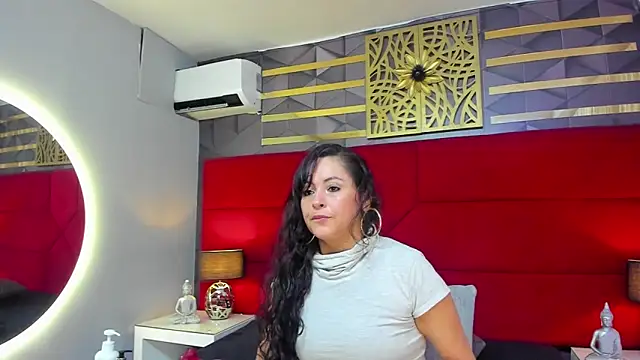 Snapshot of hanny_milf chatting on 01-07-25, 11:48 hanny milf online show from 01-07-25, 11:48