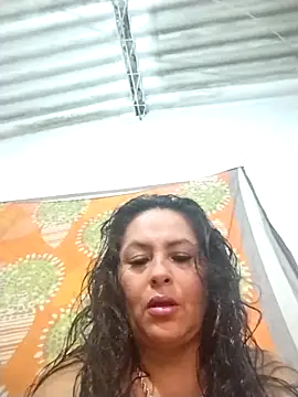 Snapshot of hanny_milf chatting on 03-03-25, 01:53 hanny milf online show from 03-03-25, 01:53