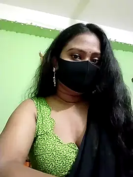 Idhika Paul online show from 02-03-25, 11:42