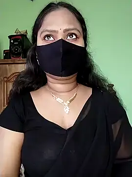 Idhika Paul online show from 02-11-25, 03:18
