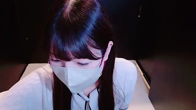 Snapshot of Naachan_ chatting on 11-16-25, 12:16 Naachan online show from 11-16-25, 12:16