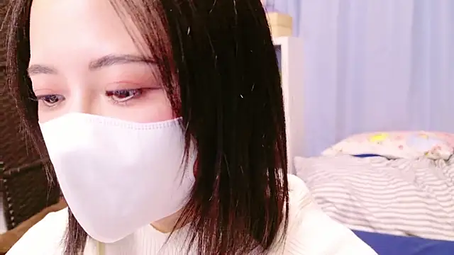 Snapshot of Nonchan_ chatting on 12-17-24, 01:49 Nonchan online show from 12-17-24, 01:49